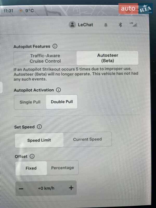 Седан Tesla Model 3 2019 в Луцьку