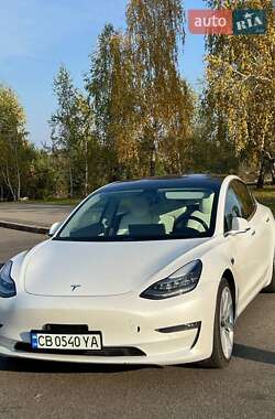 Седан Tesla Model 3 2019 в Чернігові