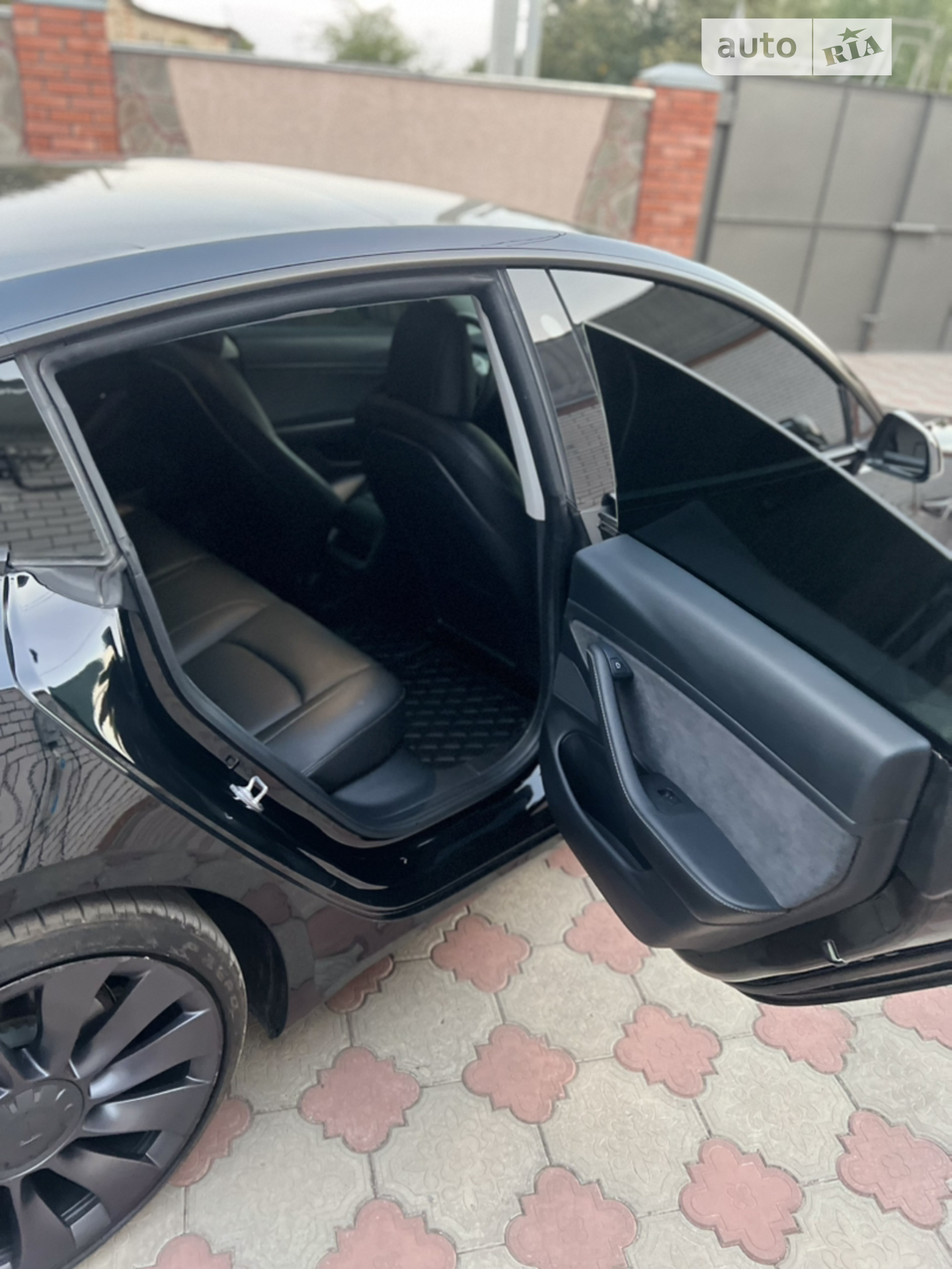 2020 Tesla Model 3 - мініатюра 23