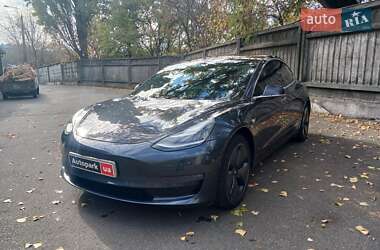 Седан Tesla Model 3 2018 в 