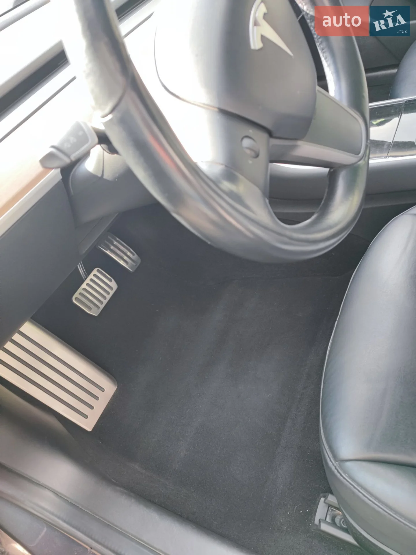2018 Tesla Model 3 - мініатюра 3