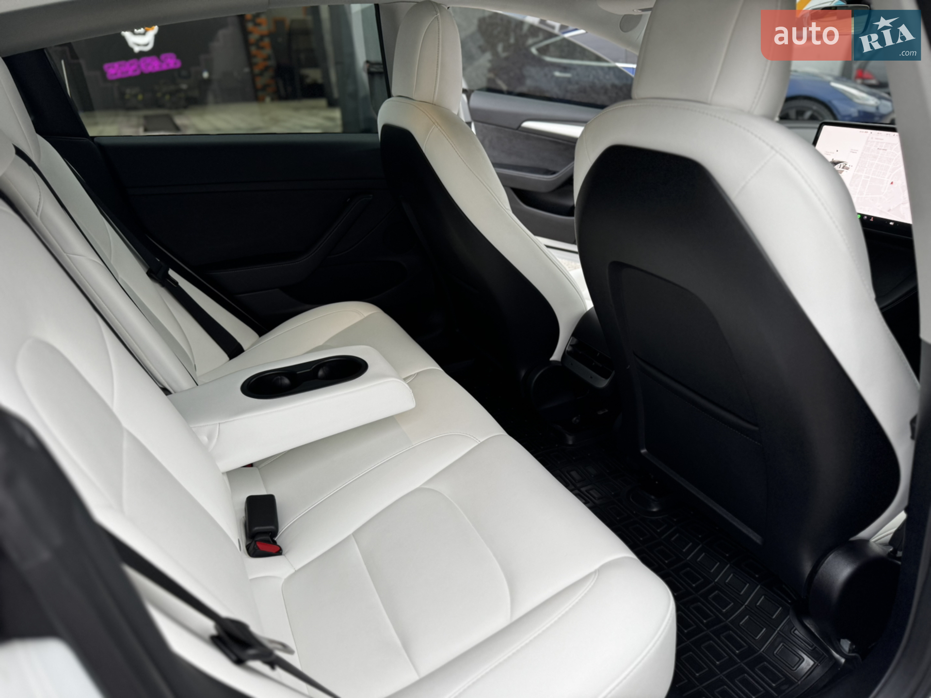 2022 Tesla Model 3 - мініатюра 20