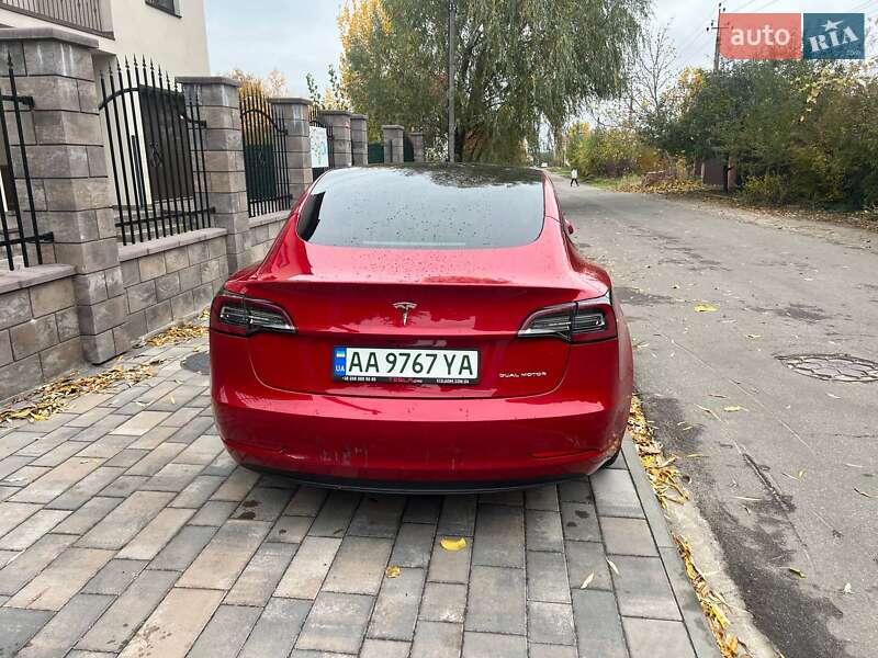 Седан Tesla Model 3 2022 в Киеве фото 6 Седан Tesla Model 3 2022 в Киеве