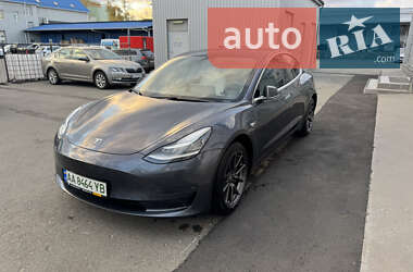 Седан Tesla Model 3 2019 в Києві