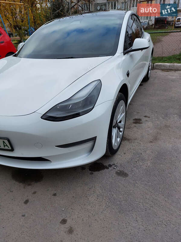 Седан Tesla Model 3 2021 в Кременце фото 13 Седан Tesla Model 3 2021 в Кременце