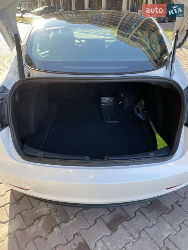 Седан Tesla Model 3 2022 в Києві фото 11 Седан Tesla Model 3 2022 в Києві