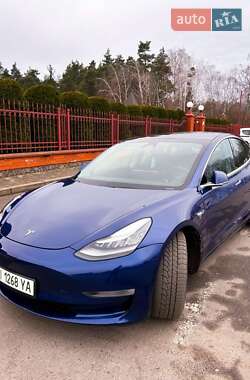 Седан Tesla Model 3 2020 в Белой Церкви