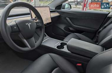 Седан Tesla Model 3 2020 в Луцьку