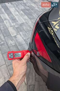 Седан Tesla Model 3 2020 в Луцьку