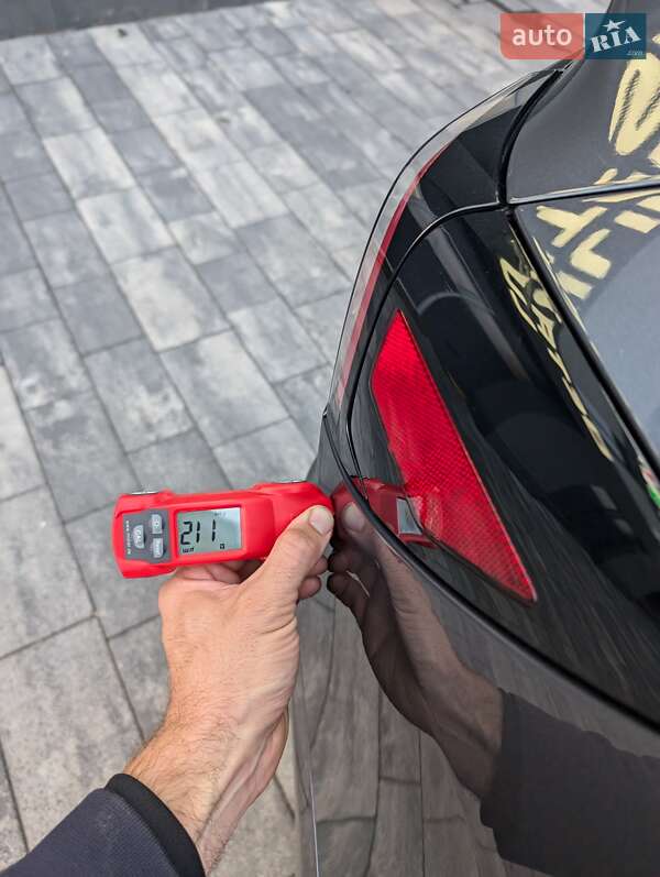 Седан Tesla Model 3 2020 в Луцьку