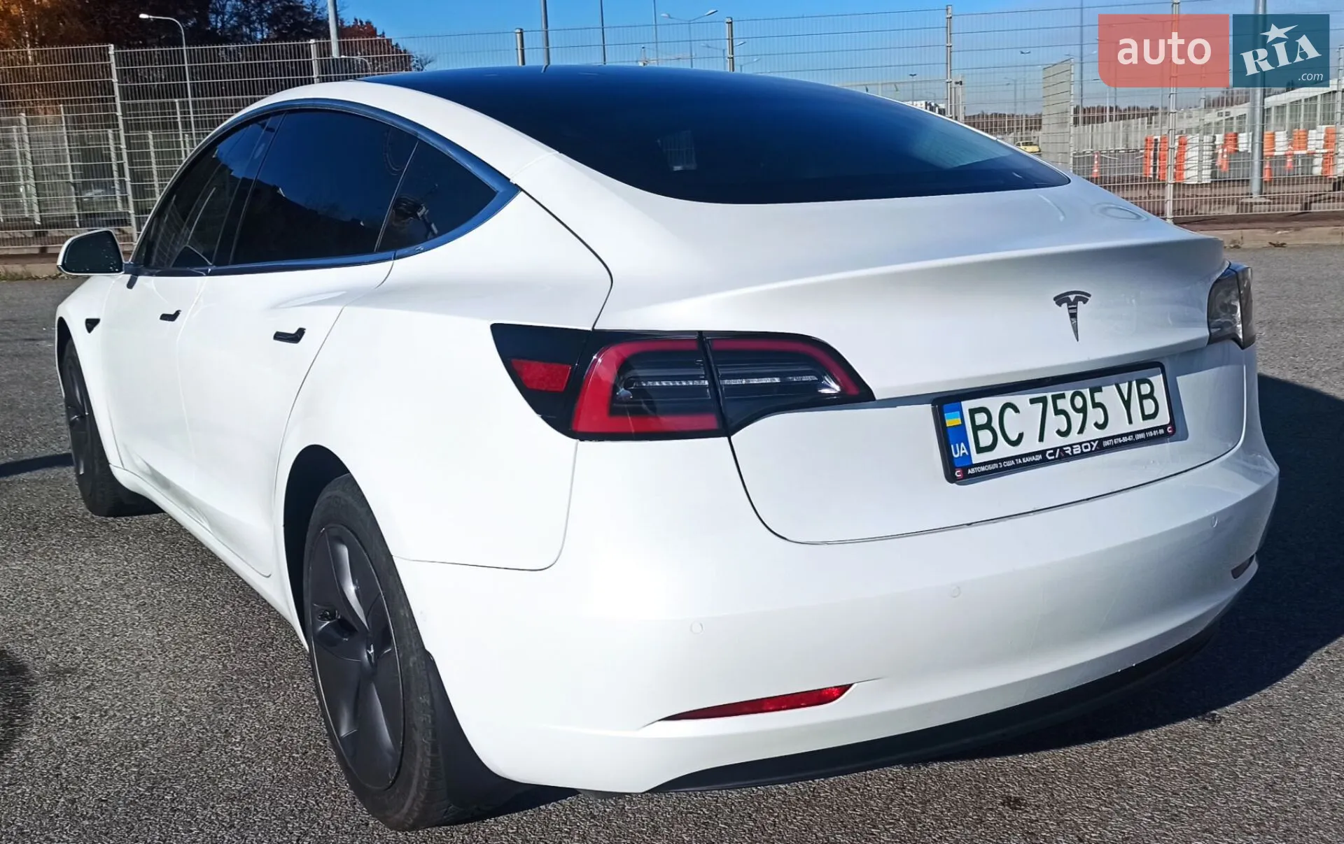 2019 Tesla Model 3 - мініатюра 13