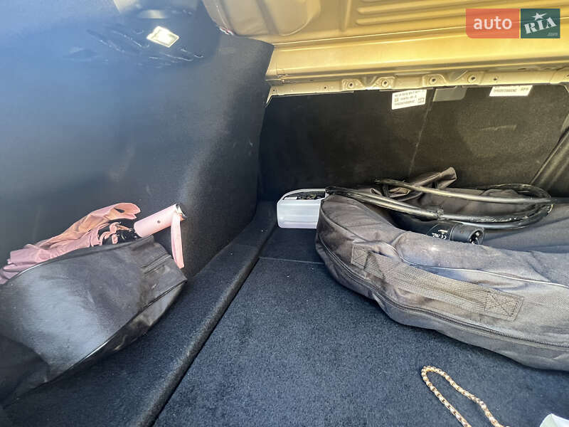 Седан Tesla Model 3 2022 в Одессе