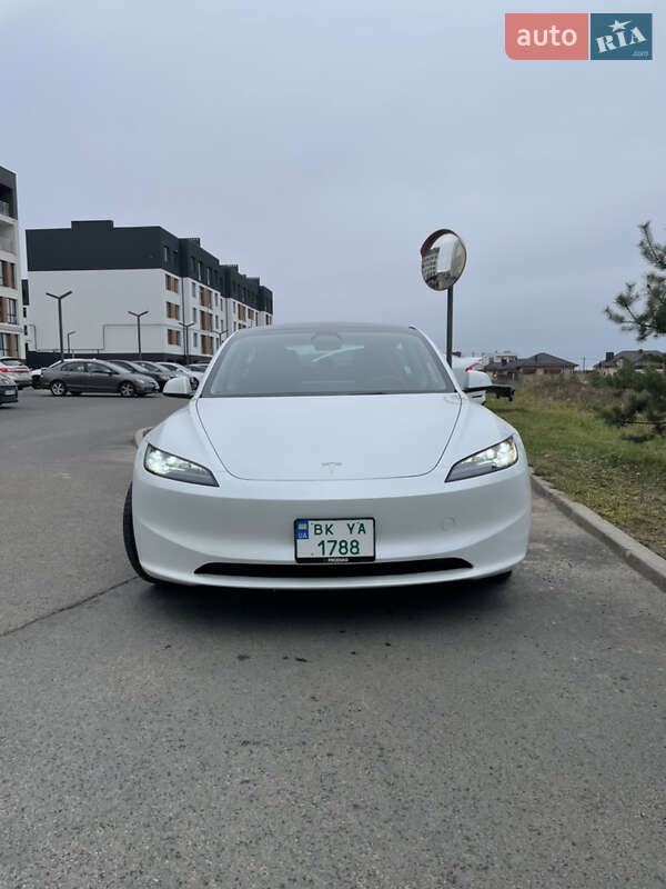 Седан Tesla Model 3 2024 в Ровно фото 9 Седан Tesla Model 3 2024 в Ровно