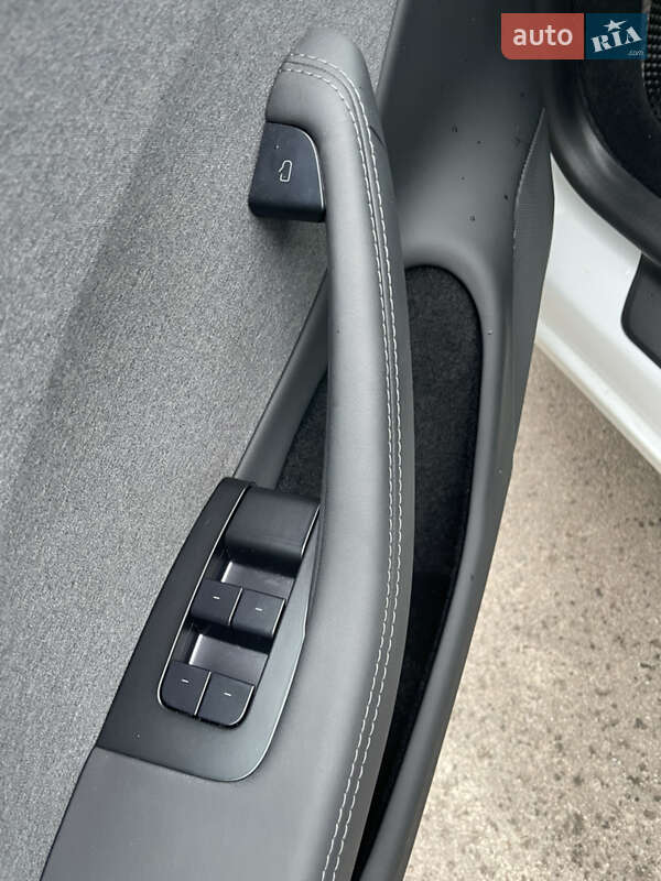 Седан Tesla Model 3 2024 в Ровно фото 14 Седан Tesla Model 3 2024 в Ровно
