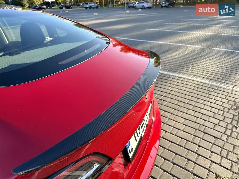 Седан Tesla Model 3 2022 в Одесі