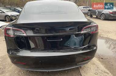 Седан Tesla Model 3 2019 в Харкові