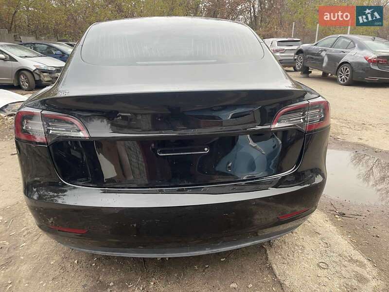 Седан Tesla Model 3 2019 в Харькове