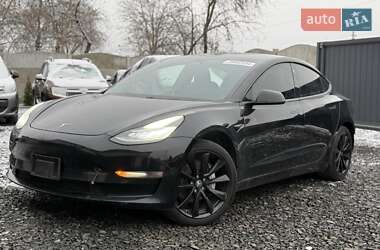 Седан Tesla Model 3 2019 в Луцьку