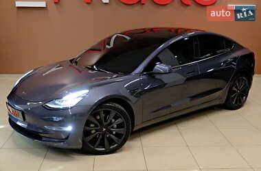 Седан Tesla Model 3 2023 в Одесі