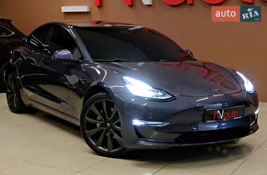 Седан Tesla Model 3 2023 в Одесі