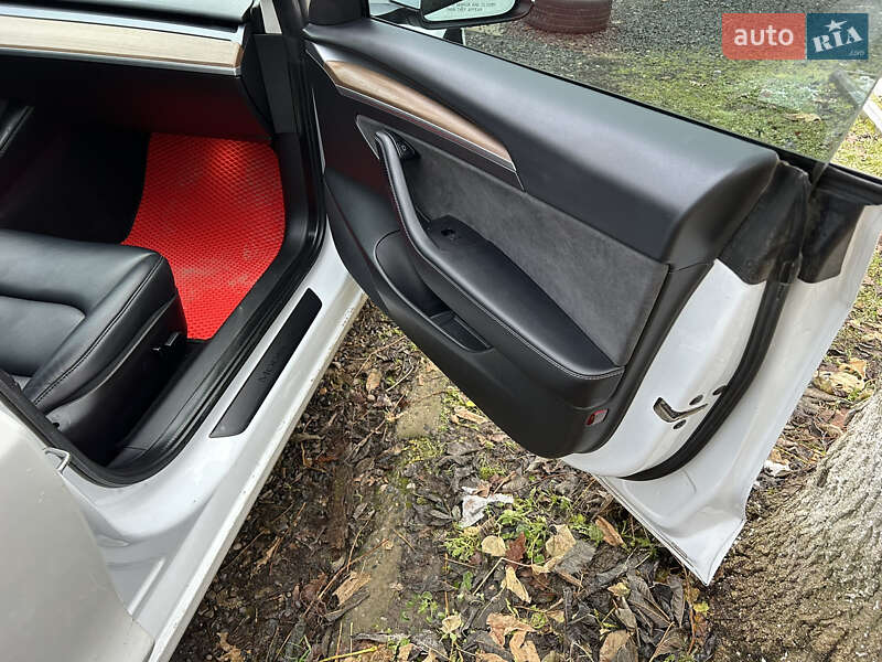 Седан Tesla Model 3 2021 в Виноградове фото 26 Седан Tesla Model 3 2021 в Виноградове