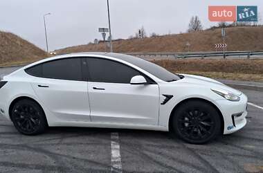 Седан Tesla Model 3 2021 в Полтаве