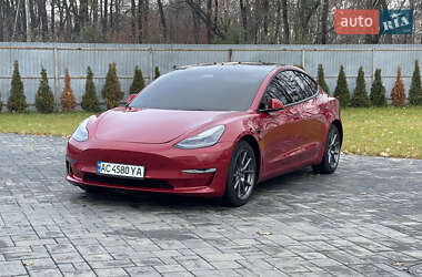 Седан Tesla Model 3 2022 в Луцке