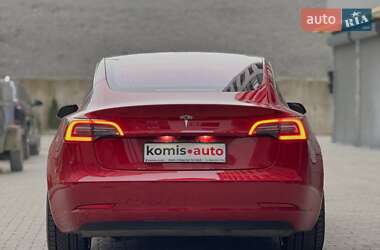 Седан Tesla Model 3 2018 в 