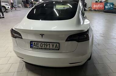 Седан Tesla Model 3 2021 в Дніпрі