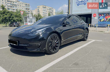 Седан Tesla Model 3 2022 в Києві