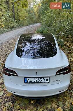 Седан Tesla Model 3 2018 в Вінниці