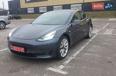 Седан Tesla Model 3 2019 в Рівному