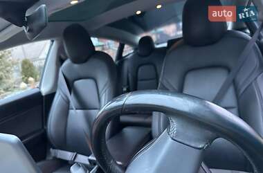 Седан Tesla Model 3 2018 в 
