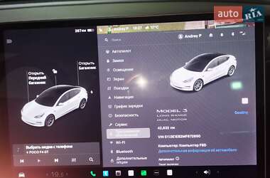 Седан Tesla Model 3 2020 в 