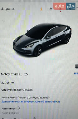 Седан Tesla Model 3 2023 в Кривому Розі