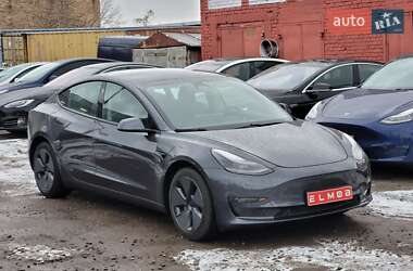 Седан Tesla Model 3 2023 в Киеве