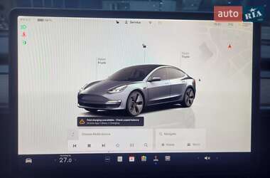 Седан Tesla Model 3 2023 в Киеве