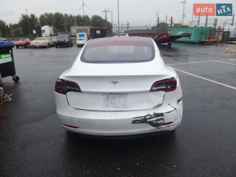 Седан Tesla Model 3 2018 в Хмельницком