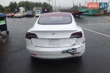Седан Tesla Model 3 2018 в 