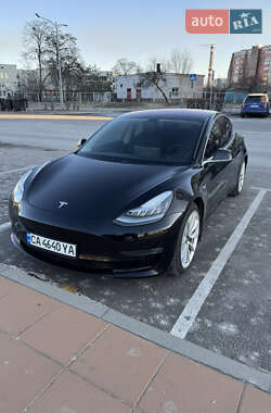 Седан Tesla Model 3 2018 в Києві