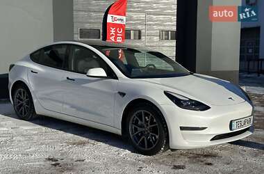 TESLA MODEL 3 2023
