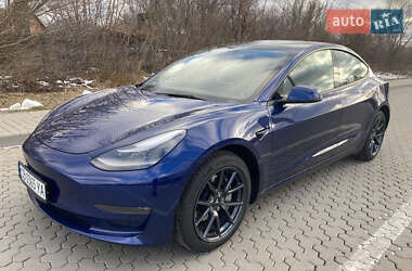 Седан Tesla Model 3 2022 в Києві