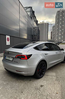 Седан Tesla Model 3 2018 в Киеве