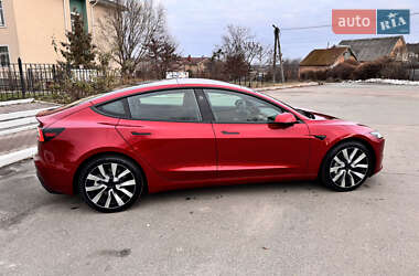 Седан Tesla Model 3 2024 в Киеве