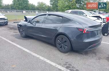 Седан Tesla Model 3 2024 в Львові