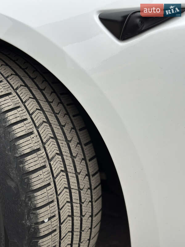 Седан Tesla Model 3 2023 в Ровно фото 25 Седан Tesla Model 3 2023 в Ровно