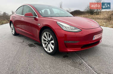 Седан Tesla Model 3 2018 в Тернополе