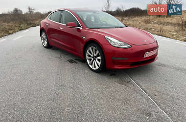 Седан Tesla Model 3 2018 в Тернополе