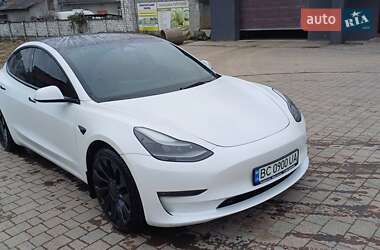 Седан Tesla Model 3 2023 в Миколаєві