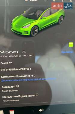 Седан Tesla Model 3 2021 в Киеве